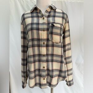 Abercrombie and Fitch XS Flannel Plaid Button-Up Shirt
